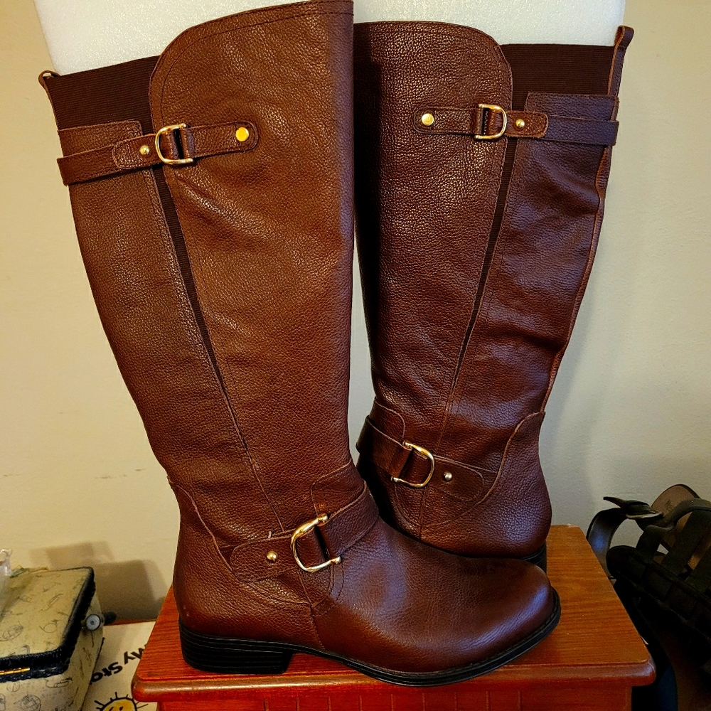 Boots New Never Warn